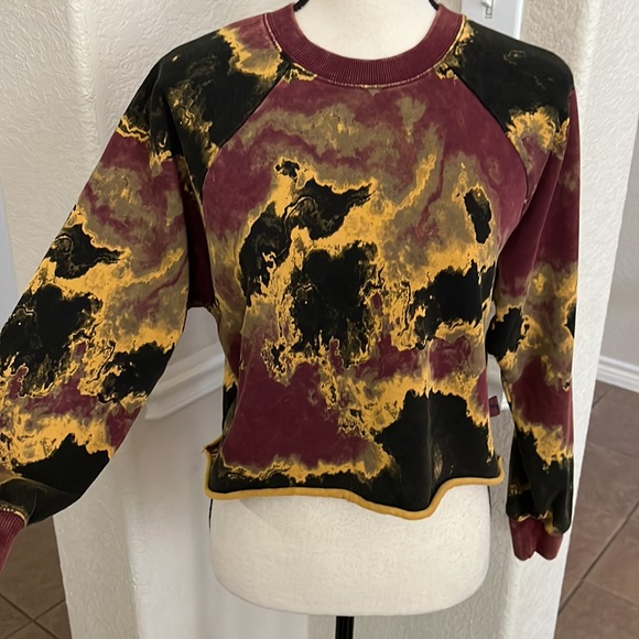 JoyLab maroon, black & gold terry French acid washed crop sweatshirt XS - Picture 3 of 17
